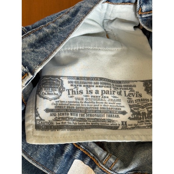 Levi's Altered Straight Jeans – Women's Waist 26 – SOLD OUT - Picture 7 of 10